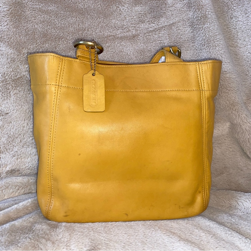 Vintage Coach Buckle Bag (4157)